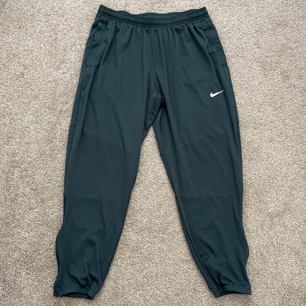 Nike Dark Gray/Green Athletic Pants